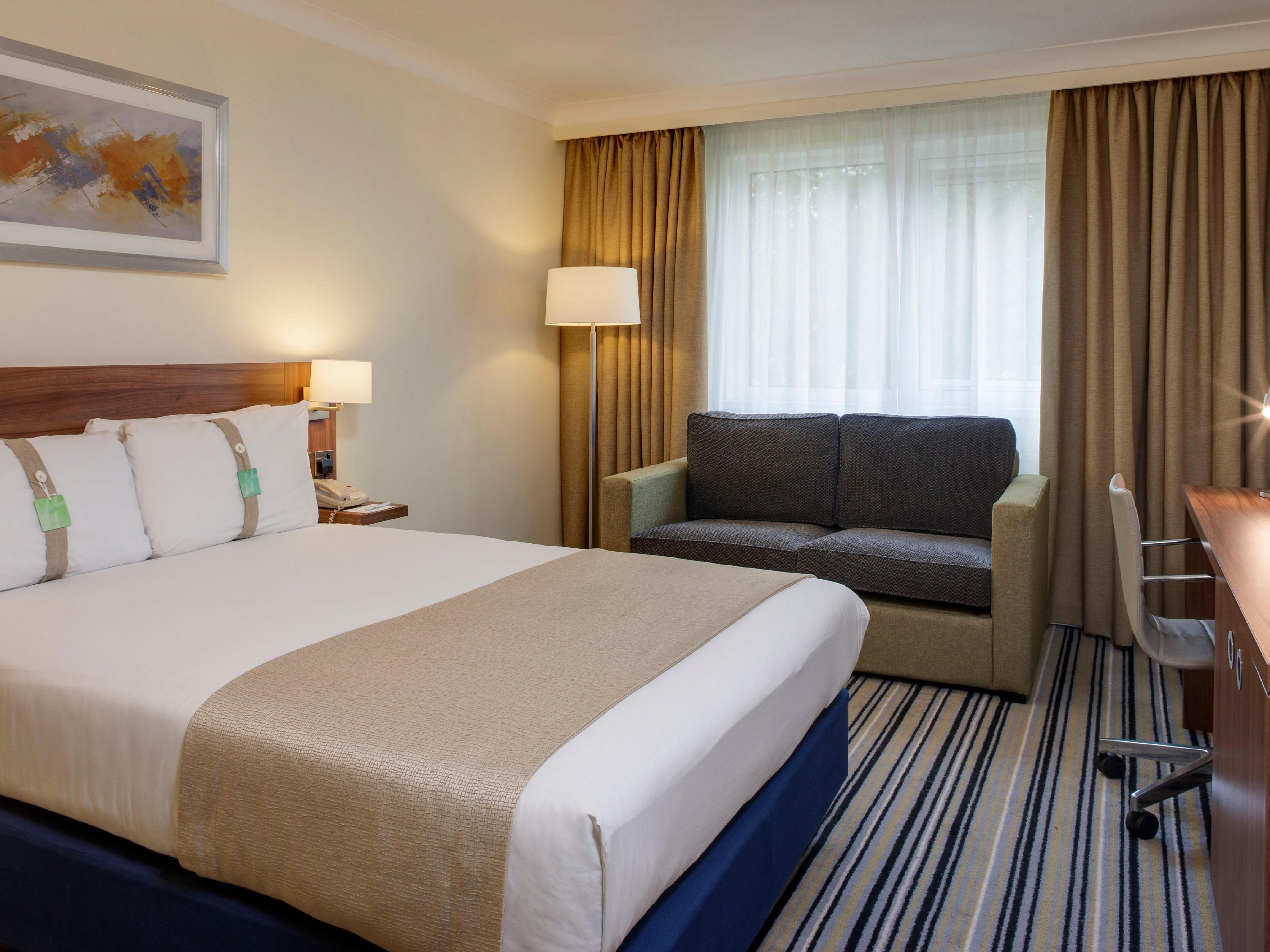 Holiday Inn Ashford Central By Ihg Exterior photo